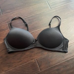 Black bra 38C